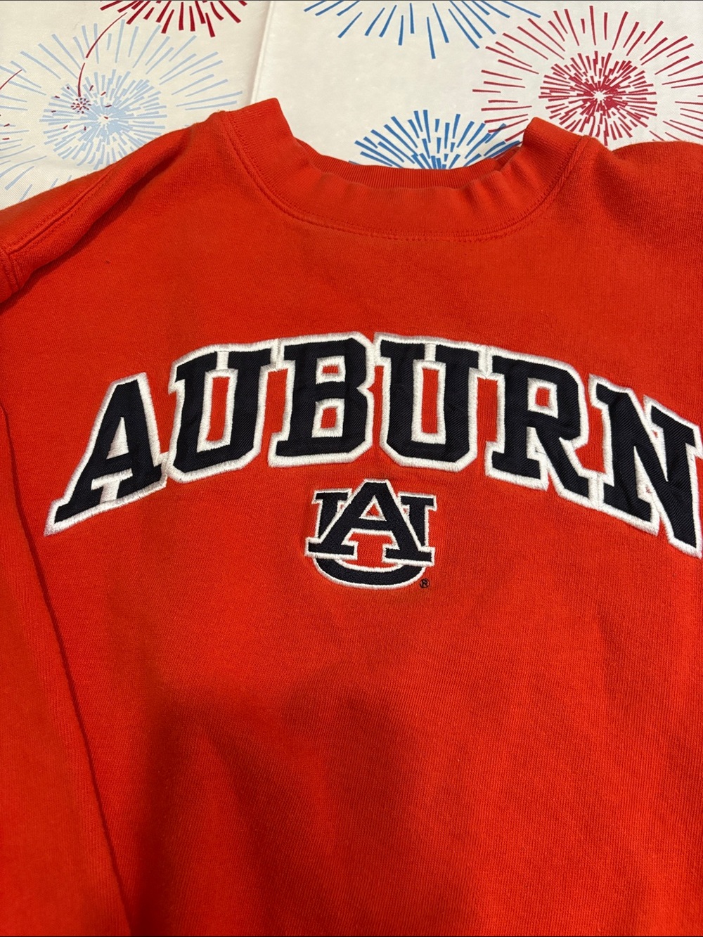 AUBURN UNIVERSITY SWEATSHIRT - Picture 2 of 10
